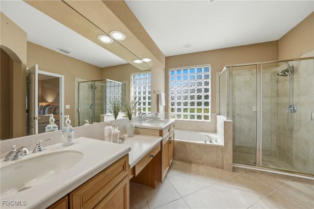 12931 Valdosta PL, Fort Myers, FL 33913