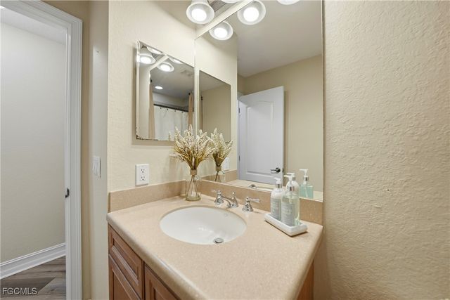 12931 Valdosta PL, Fort Myers, FL 33913