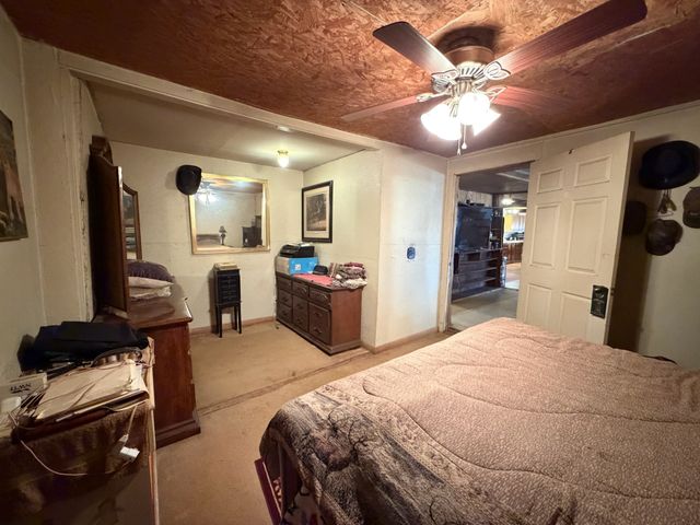 262 Hiwassee Rd, Crossville, TN 38572