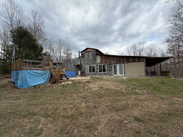 262 Hiwassee Rd, Crossville, TN 38572