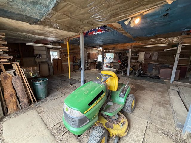 262 Hiwassee Rd, Crossville, TN 38572