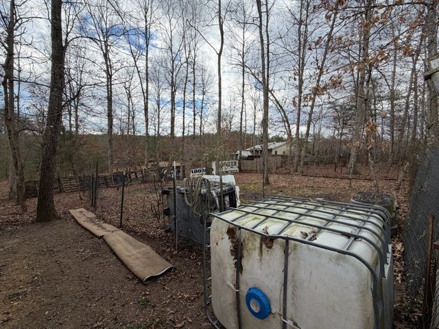 262 Hiwassee Rd, Crossville, TN 38572