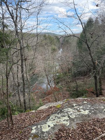 262 Hiwassee Rd, Crossville, TN 38572