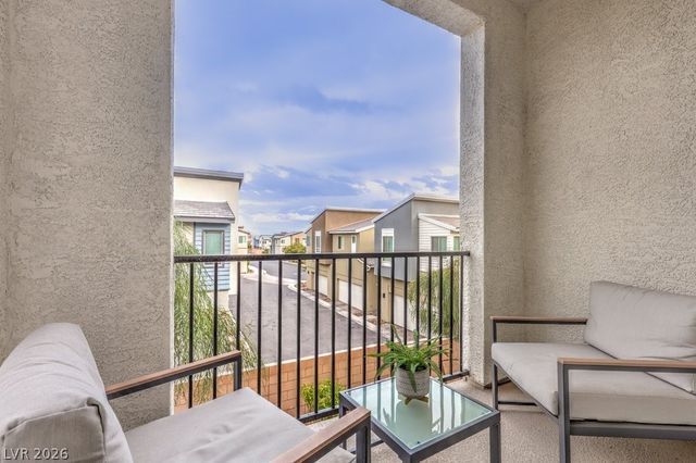 6110 Garden Oasis Street, Las Vegas, NV 89148