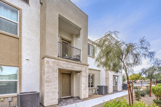 6110 Garden Oasis Street, Las Vegas, NV 89148