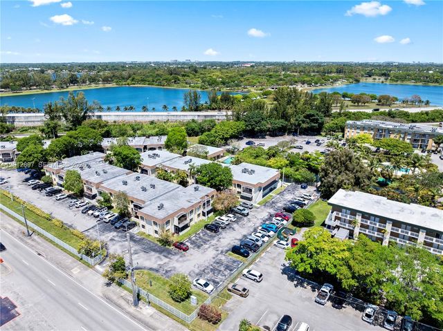 7829 Miller Dr B205, Miami, FL 33155