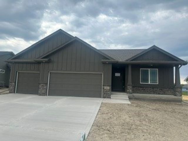 3402 SE Bannister Drive, Ankeny, IA 50021