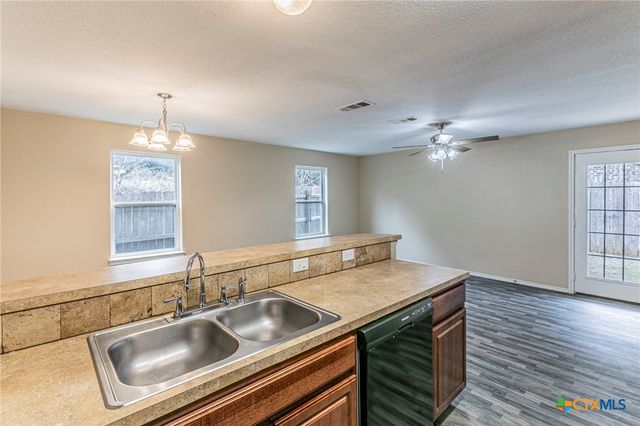 901 Carla Kay Drive, Belton, TX 76513