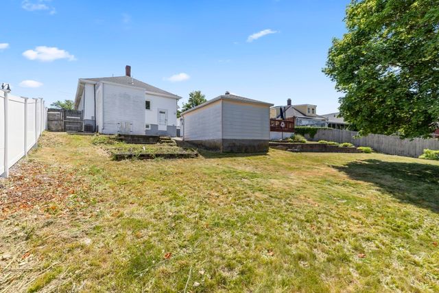 334 Sea St, Quincy, MA 02169
