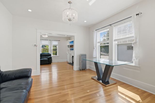 334 Sea St, Quincy, MA 02169