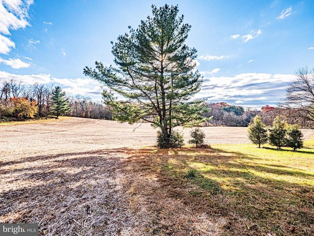 5710 EMORY RD, Upperco, MD 21155