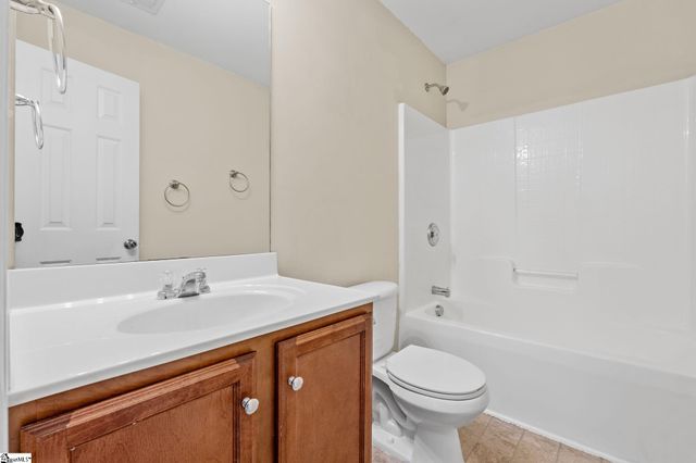 104 Tarpon Court, Fountain Inn, SC 29644