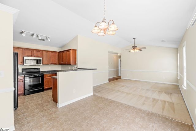 104 Tarpon Court, Fountain Inn, SC 29644