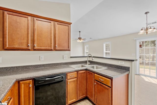 104 Tarpon Court, Fountain Inn, SC 29644