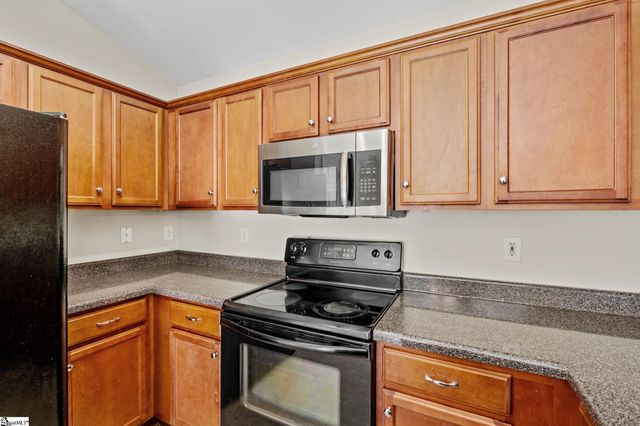 104 Tarpon Court, Fountain Inn, SC 29644