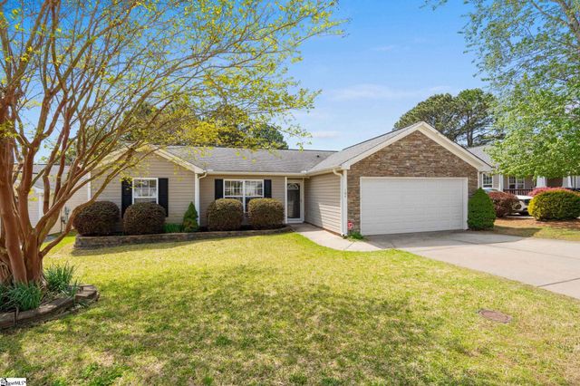 104 Tarpon Court, Fountain Inn, SC 29644