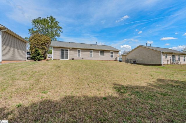 104 Tarpon Court, Fountain Inn, SC 29644