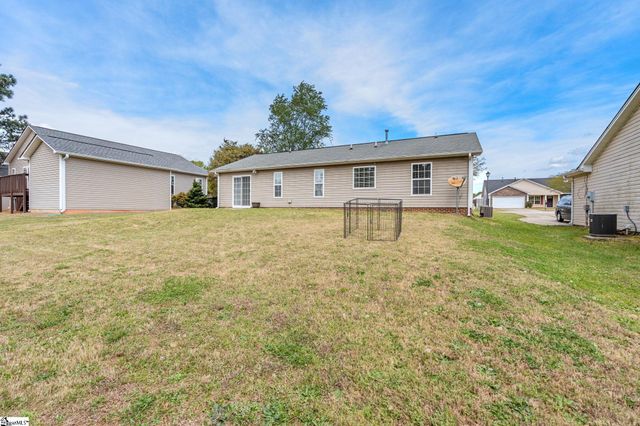 104 Tarpon Court, Fountain Inn, SC 29644