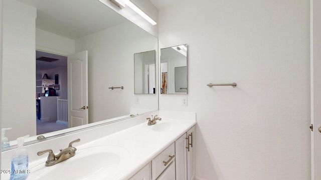 269 S 165th Drive, Goodyear, AZ 85338