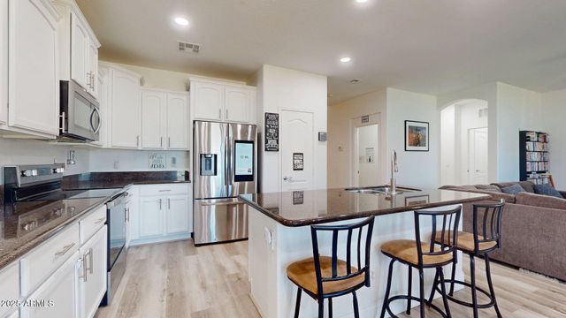 269 S 165th Drive, Goodyear, AZ 85338