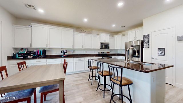 269 S 165th Drive, Goodyear, AZ 85338