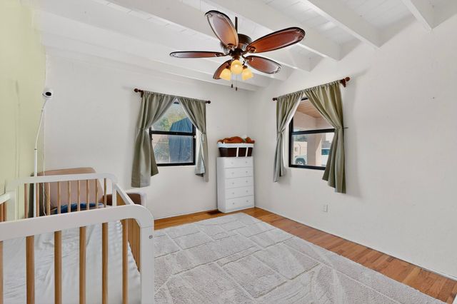 2115 Hollywood Avenue NW, Albuquerque, NM 87104