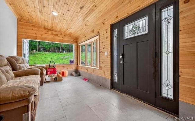 556 Lakes Road, Monroe, NY 10950