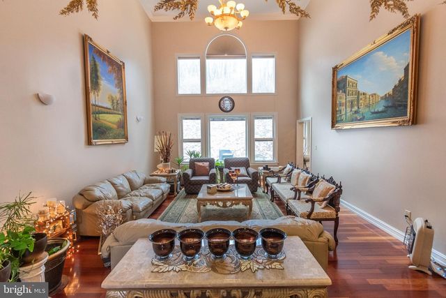 171 MANHASSET DR, Port Matilda, PA 16870