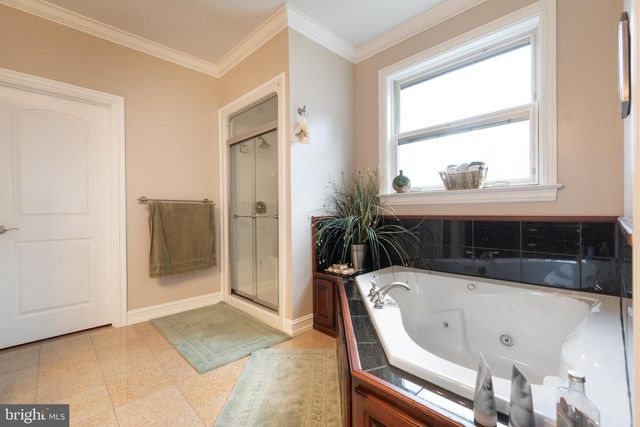 171 MANHASSET DR, Port Matilda, PA 16870