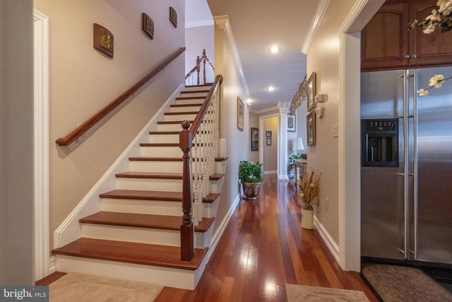 171 MANHASSET DR, Port Matilda, PA 16870