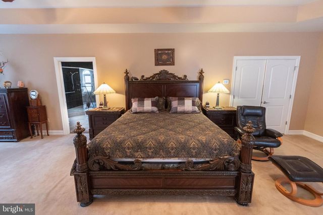 171 MANHASSET DR, Port Matilda, PA 16870