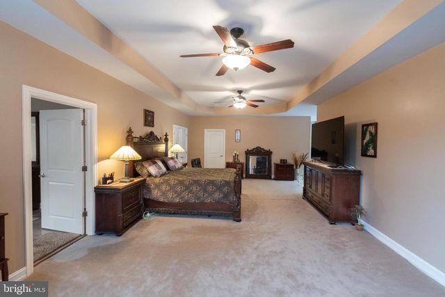 171 MANHASSET DR, Port Matilda, PA 16870