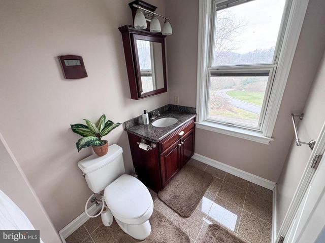 171 MANHASSET DR, Port Matilda, PA 16870