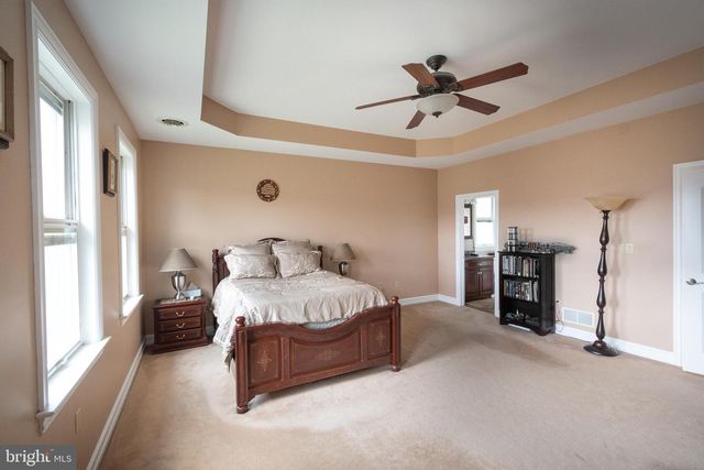 171 MANHASSET DR, Port Matilda, PA 16870