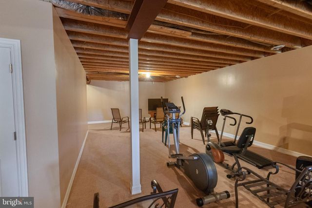 171 MANHASSET DR, Port Matilda, PA 16870