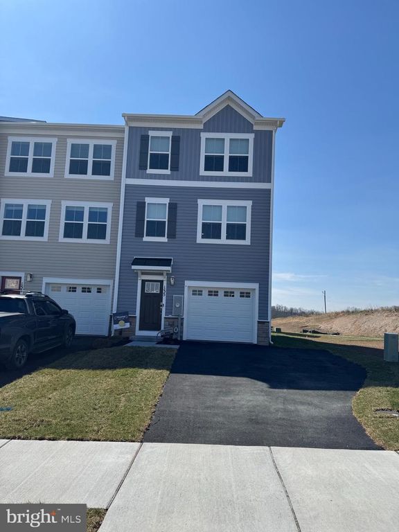 135 LAKOTA ST, Winchester, VA 22602