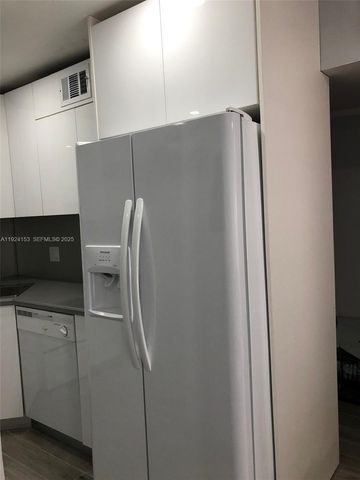 3642 NE 171st St 203, North Miami Beach, FL 33160