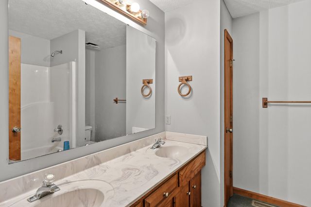 168 Dory Drive, Salvisa, KY 40372