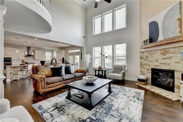 4177 Heisenberg Lane, Suwanee, GA 30024