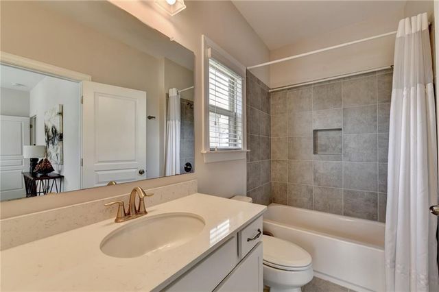 4177 Heisenberg Lane, Suwanee, GA 30024