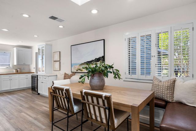 120 Clunie Dr, Sacramento, CA 95864