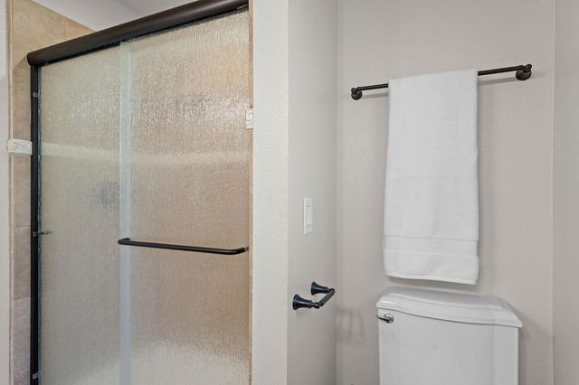 120 Clunie Dr, Sacramento, CA 95864