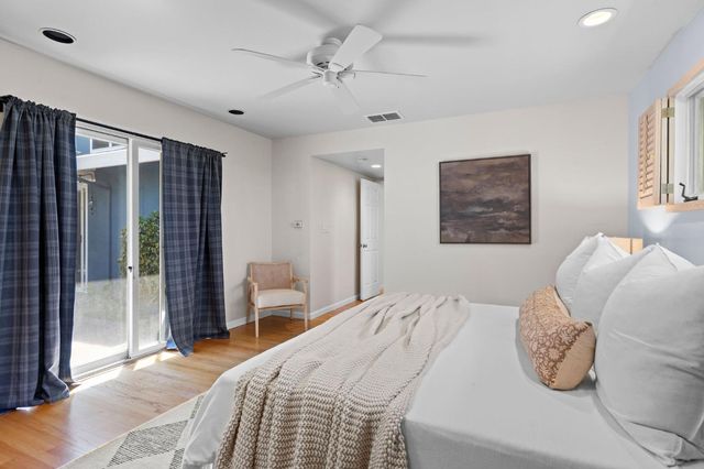 120 Clunie Dr, Sacramento, CA 95864