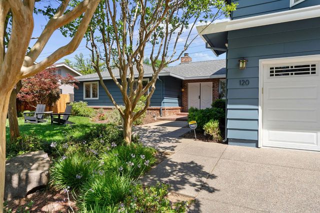 120 Clunie Dr, Sacramento, CA 95864