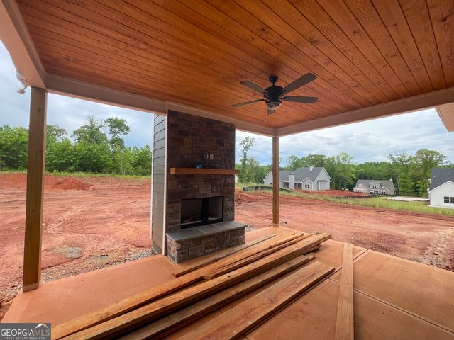 88 Conner Lane, Williamson, GA 30292