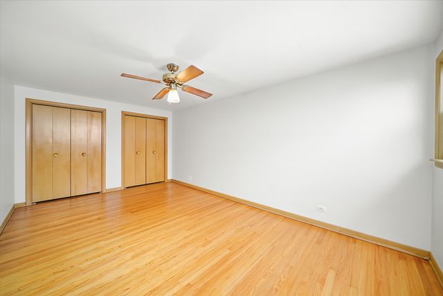 16049 Minerva Avenue, South Holland, IL 60473