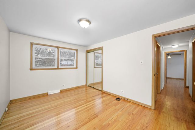 16049 Minerva Avenue, South Holland, IL 60473