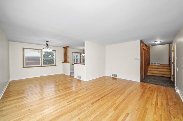 16049 Minerva Avenue, South Holland, IL 60473