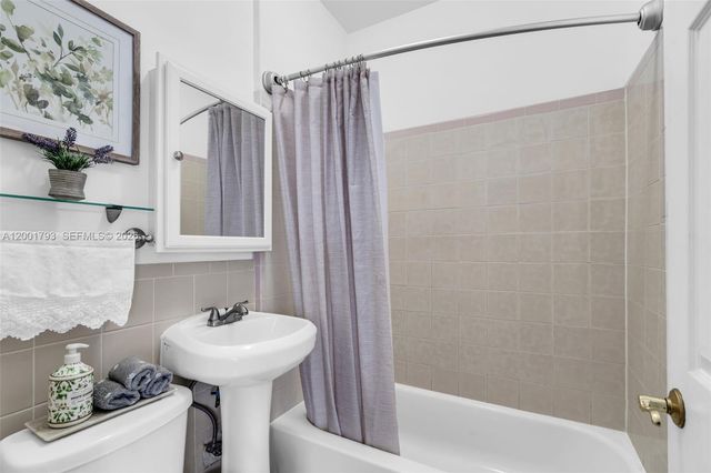 7611 NW 3rd Ave, Miami, FL 33150