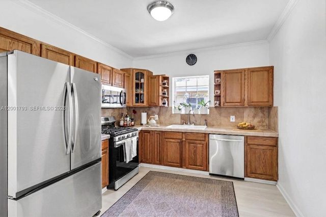 7611 NW 3rd Ave, Miami, FL 33150